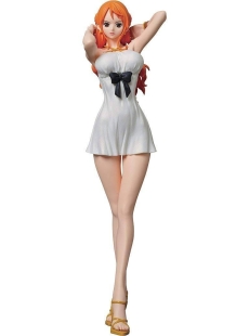 Nami One Piece Film Gold -Movie Style -GILLTERS GLAMOURS